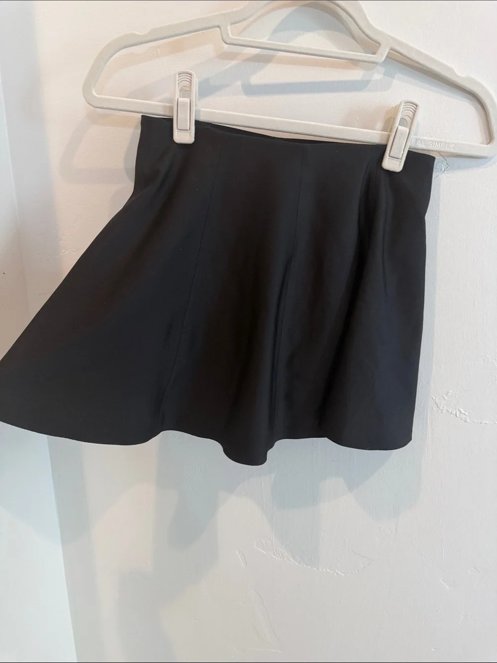 Alo Yoga Airlift Down The Line Tennis Skirt!